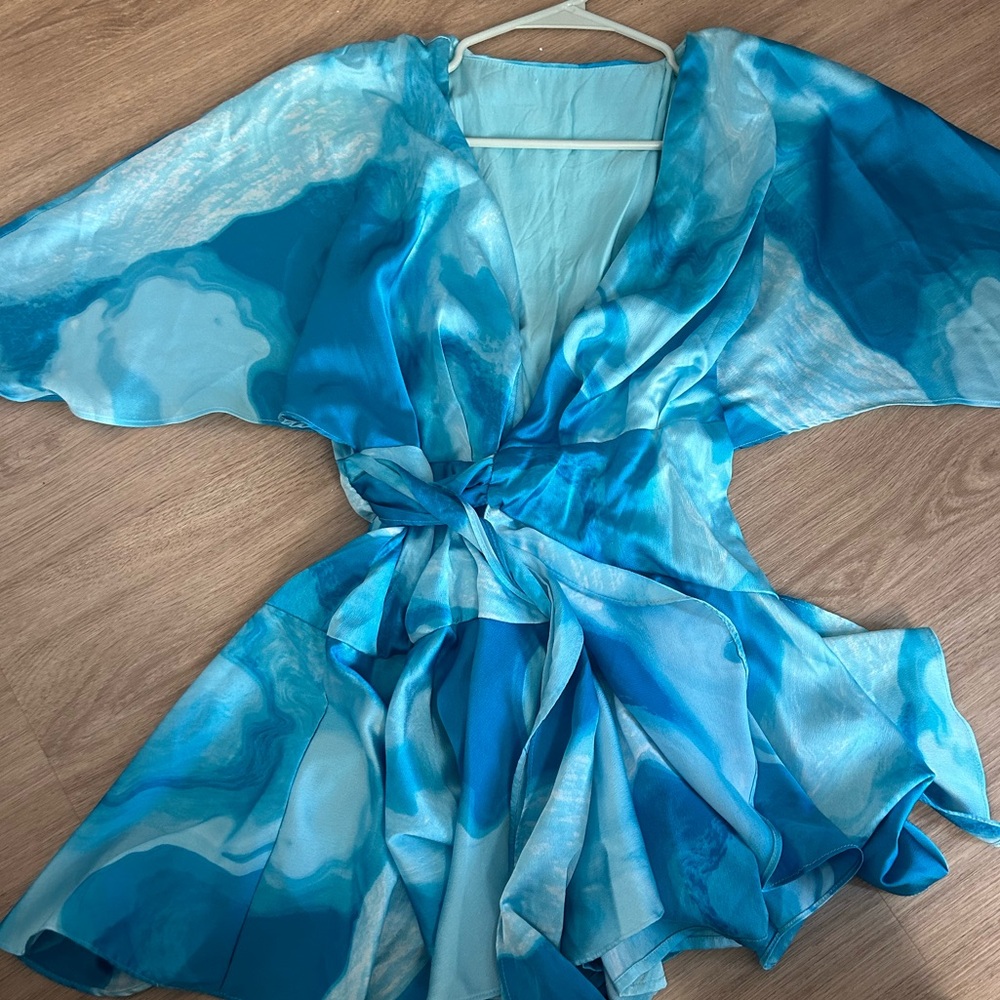 Akira beautiful blue size M romper